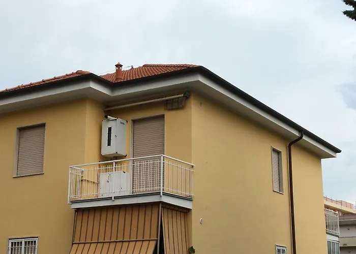 Sun And Sea * Andora