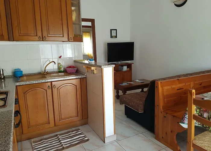 Апартаменты Sun And Sea Andora